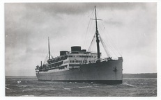 Warwick Castle front